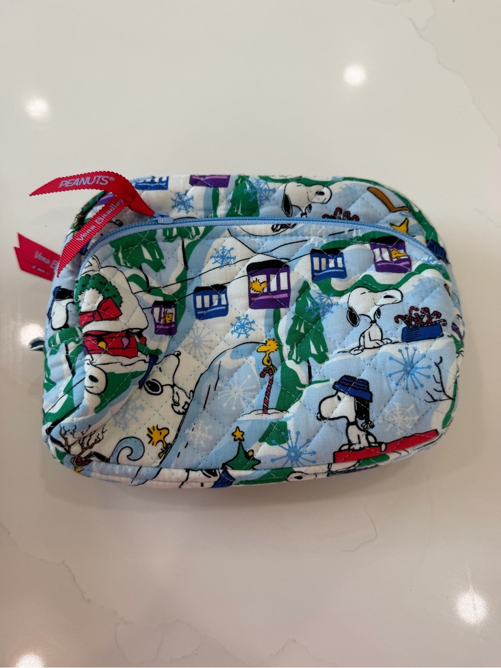 Vera Bradley x Peanuts Medium Cosmetic Ski Slope Snoopy